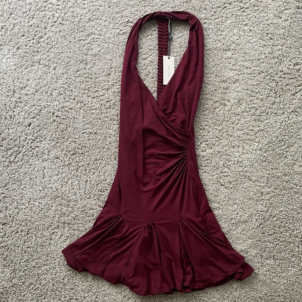 leon max beautiful dress!